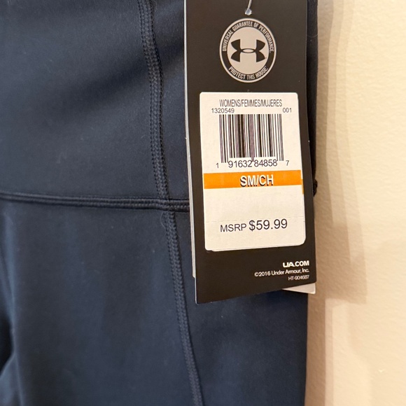 Under Armour Fitted Pants (Boot Cut Bottoms) - Picture 5 of 5